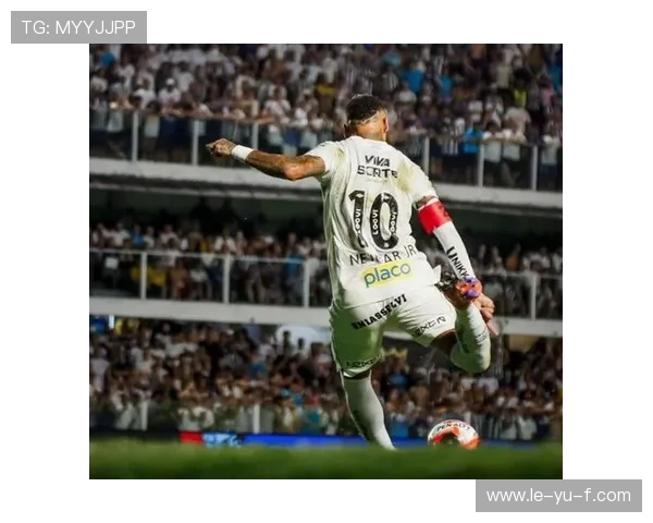 内马尔伤病困扰后成功复出,巴西巨星重返赛场再战世界杯 内马尔伤病困扰后成功复出,巴西巨星重返赛场再战世界杯